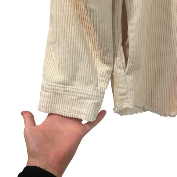 3 for $30! Zara corduroy button shirt. Size xs - Picture 6 of 11